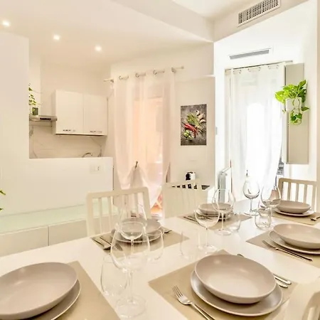 Metro A 1 Min - Casa Elegante - 3 Bagni En Apartamento Roma
