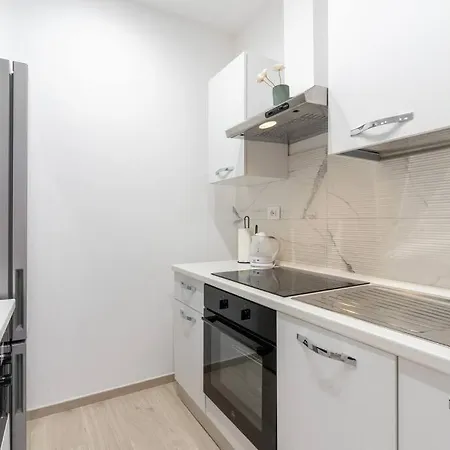 Metro A 1 Min - Casa Elegante - 3 Bagni En Roma